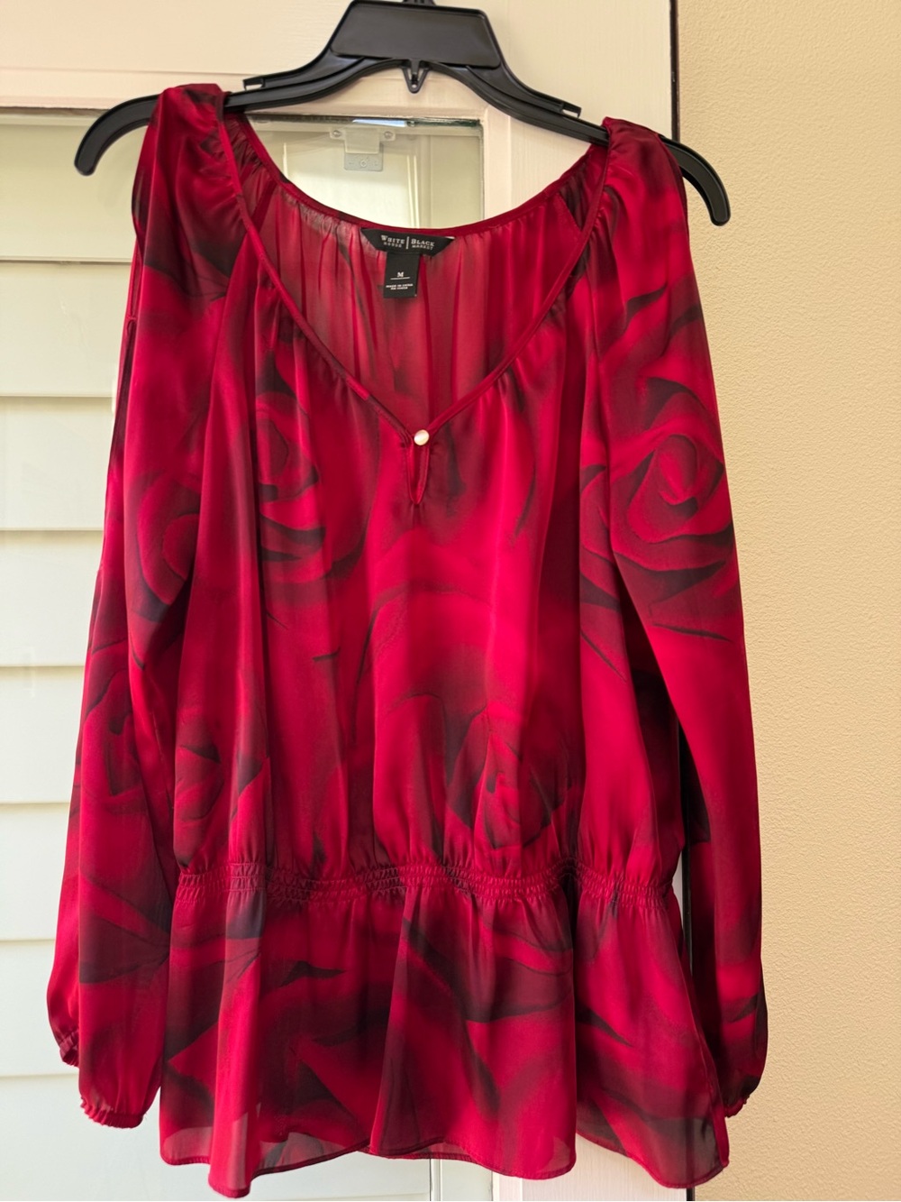 White House Black Market Red Rose Print Long-Sleeve Blouse